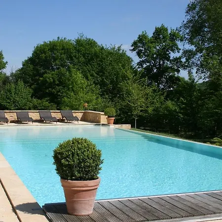 Hotel La Romaine 4*