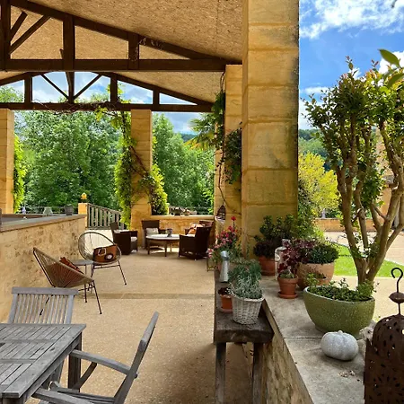 Hotel La Romaine 4*